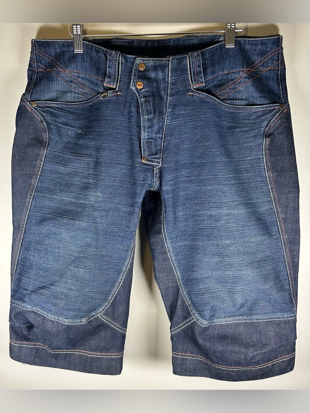 Vintage Salomon Men’s Denim Shorts Size M/36 Knee Darts Contrast Trim Y2K RARE